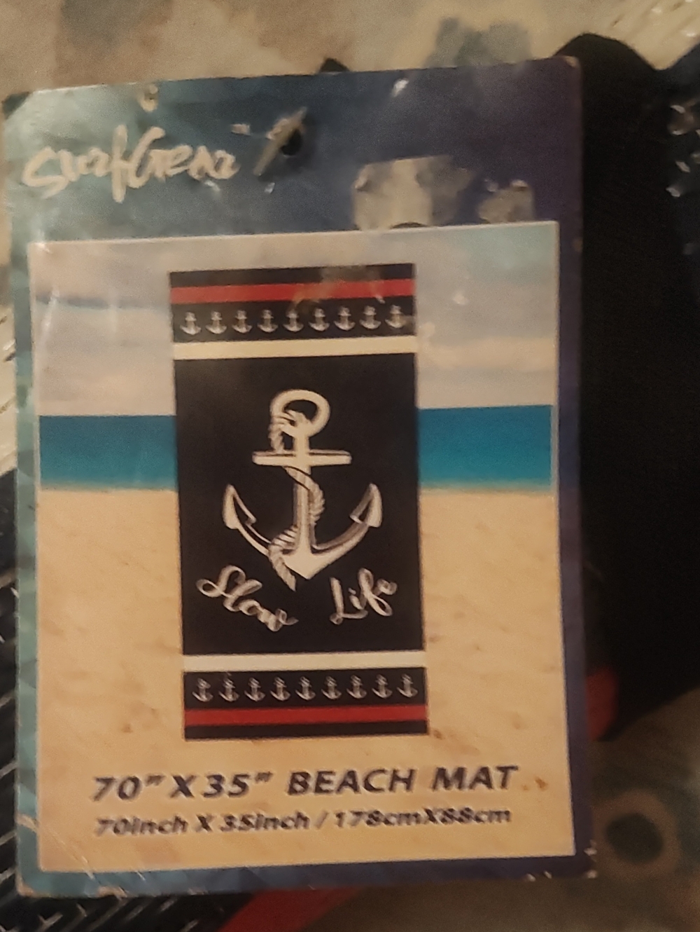 WATER RESISTANT BEACH MAT